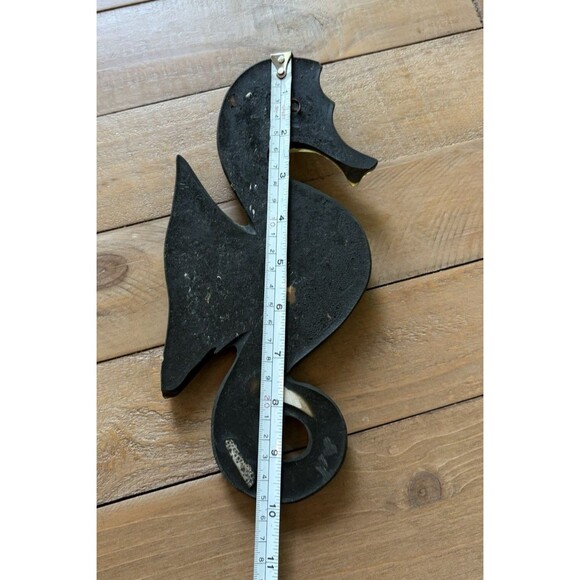 Vintage Lucite Abalone Shell Seahorse Wall Hanging 10 Inches - Picture 10 of 11